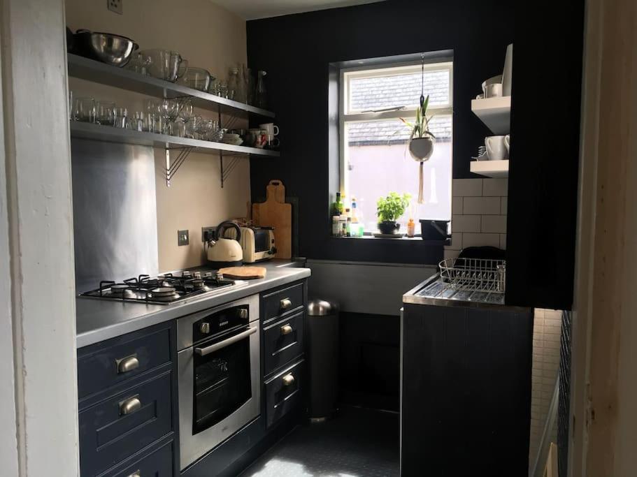 Hébergement de vacances Stylish Two Large Double Bedroom House In With On Street Parking Harrogate