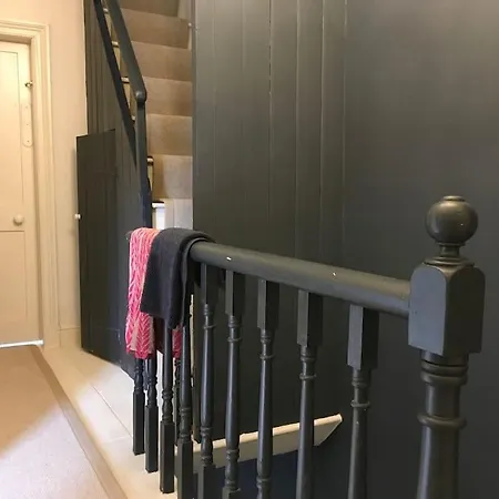 Stylish Two Large Double Bedroom House In Central Harrogate With On Street Parking Exterior photo